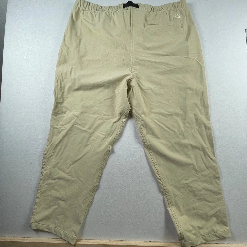 The North Face Mens XXL Tan Khaki Belted Elastic Waist‎ Outdoor Hiking Pants